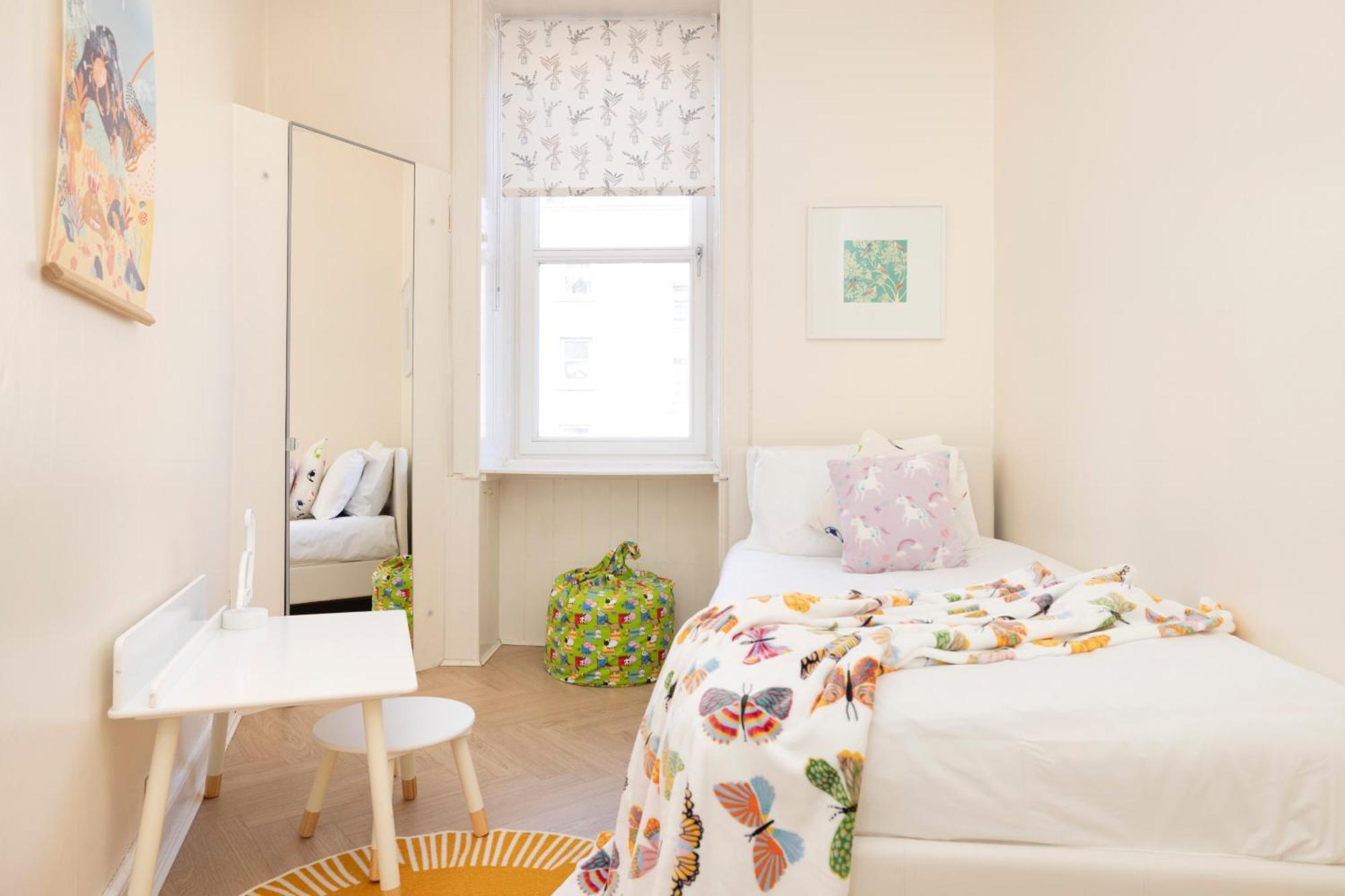 Joivy Modern Flat In City Centre - For Up To 3 Guests Apartment Edinburgh Exterior photo